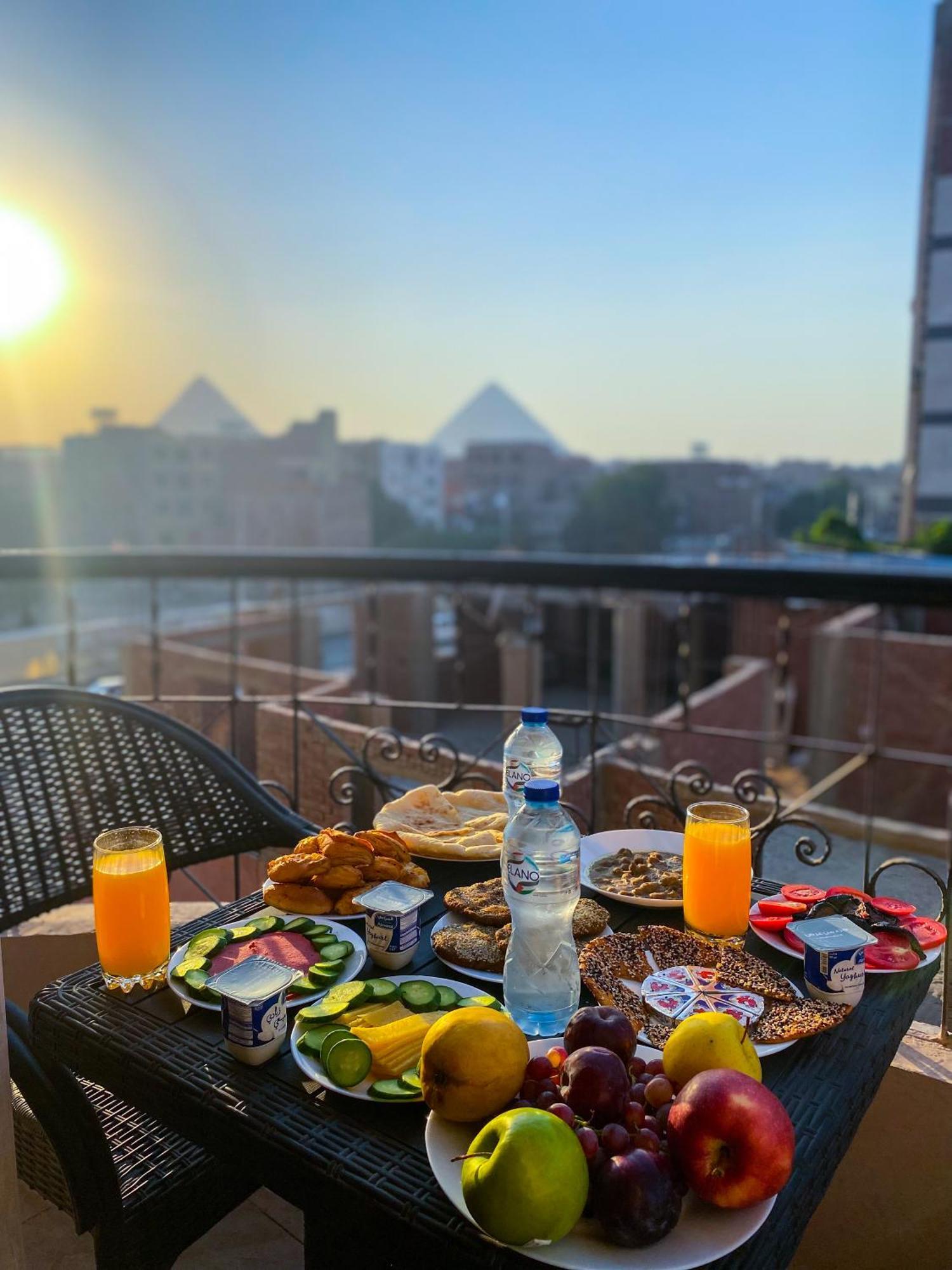 Young Pharaoh View Inn Cairo Exterior photo