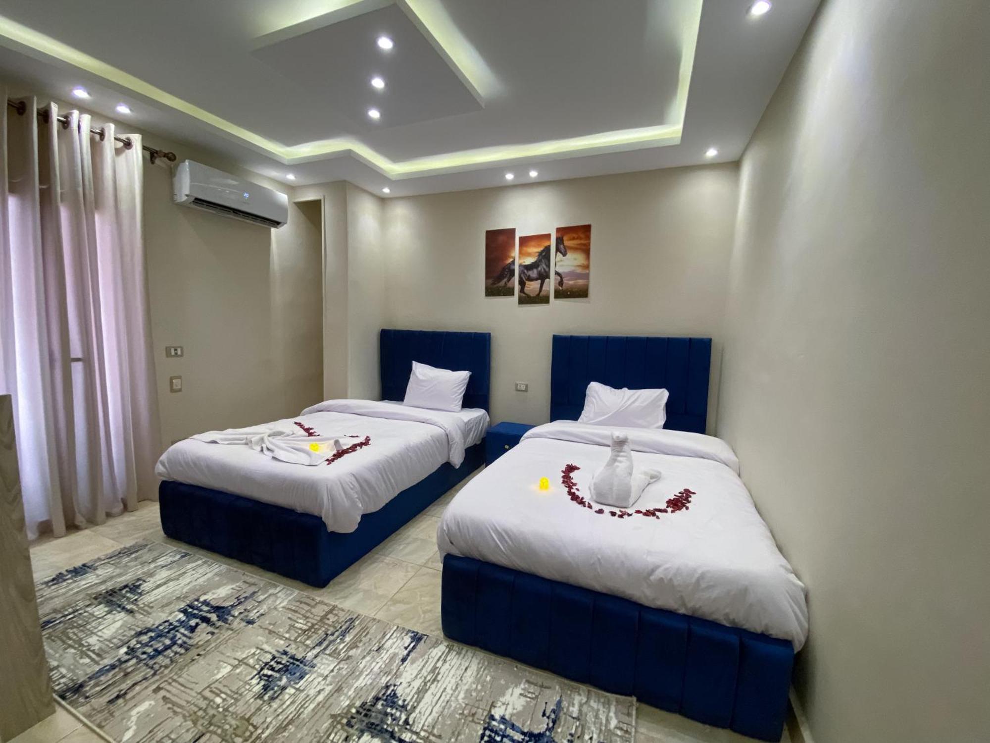 Young Pharaoh View Inn Cairo Exterior photo